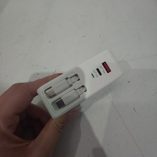 HATALKIN RETRACTABLE CABLE 4-IN-1 USB-C & LIGHTENING FAST CHAGING WALL CHARGER - 100-240 V, 66W MAX - WHITE (MODEL: T11) image 4