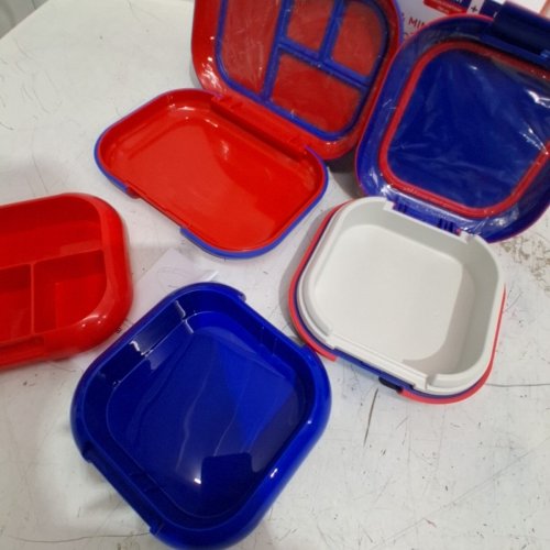 2PC BENTGO LUNCHBOXES - RED/BLUE (MODEL : 1997883) image 6