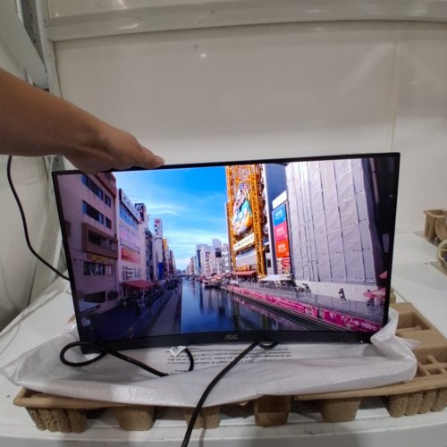 AOC FHD 1080P CURVED GAMING MONITOR - 180HZ - 24" - BLACK (MODEL: C24G42E) image 4
