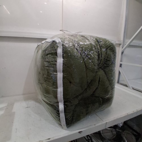 5PC COMA INDUCER THICKER THAN THICK OVERSIZED COMFORTER SET WITH 4 SHAMS - ALASKAN KING 120" X 120", SHAMS 20" X 36" - WINTER MOSS image 4
