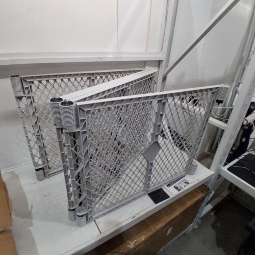 TODDLEROO BY NORTH STATES SUPERYARD CLASSIC SAFETY GATE - 26" X 5FT - 18.5 SQ.FT - LIGHT GREY - (MODEL: 8666/8669) image 3