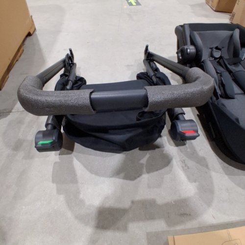 UPPABABY CRUZ V3 STROLLER - BLACK (STYLE: 0403-CRZ-NA-JMS) image 4