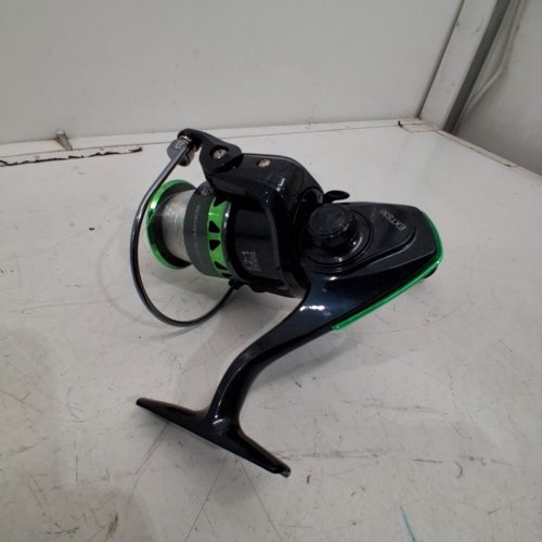 BPS EXTREME STK SPINNING REEL - 5.2:1 GEAR RATIO - LEFT HAND RETRIEVE - BLACK/GREEN (MODEL: EXTS30) image 2