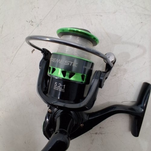 BPS EXTREME STK SPINNING REEL - 5.2:1 GEAR RATIO - LEFT HAND RETRIEVE - BLACK/GREEN (MODEL: EXTS30) image 4