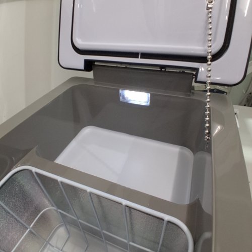 EUHOMY PORTABLE ELECTRIC CAR COOLER WITH APP CONTROL - 32QT - GREY/BLACK (MODEL: CF001-35GR) image 3