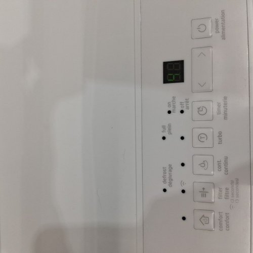 MIDEA ENERGY STAR CERTIFIED DEHUMIDIFIER WITH REUSABLE AIR FILTER AND APP CONTROL - 4500 SQ.FT - 23.6L - WHITE (MODEL: MAD50C1AWS-A) image 4
