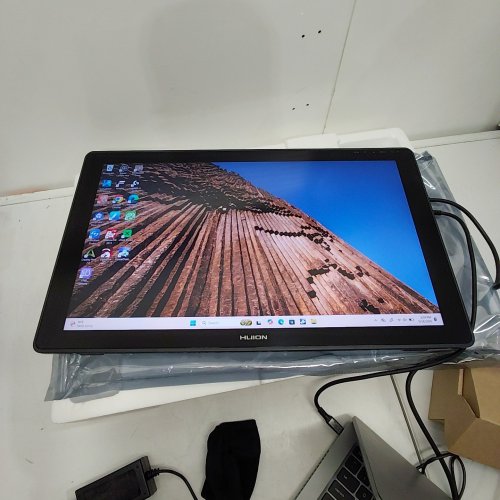 HUION DRAWING TABLET KAMVAS 22 PLUS - PEN DISPLAY. FULL LAMINATION SCREEN. 1200:1 CONTRAST RATIO. 140% SRGB GAMUT WITH ADJUSTABLE STAND AND USB-C TO USB-C CABLE (MODEL: GS2202) image 3