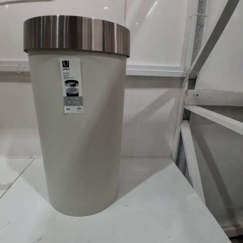 UMBRA VENTO TRASH CAN - 62L - WHITE image 2