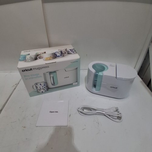 CRICUT MUG PRESS - MUG HEAT PRESS FOR SUBLIMATION (MODEL: 2007804) image 2
