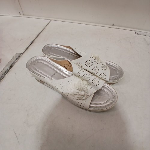 PERFORATED FLORAL SLIDE SANDALS - SIZE 8/9 - WHITE image 2