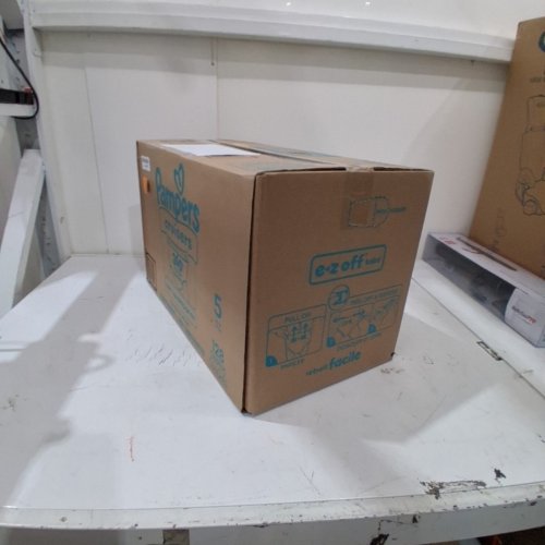 128PK PAMPERS CRUISERS 360 DIAPERS - SIZE 5 (27LB+) image 2