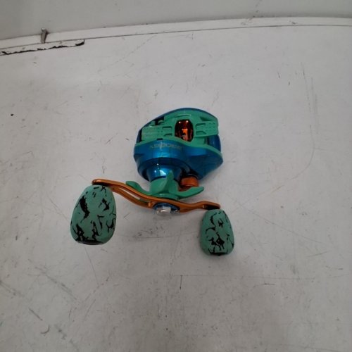 BPS PRODIGY SPINNING REEL - 6:4:1 GEAR RATIO - RIGHT-HAND RETRIEVE - BLUE GREEN image 2