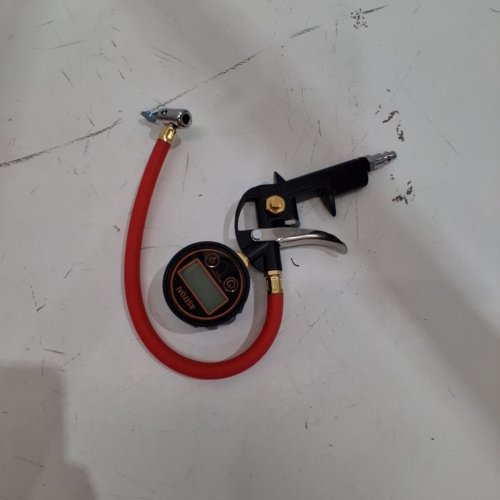 ASTROAI DIGITAL TIRE PRESSURE GAUGE WITH INFLATOR - 250 PSI - RED - (MODEL: GL-1401A) image 2