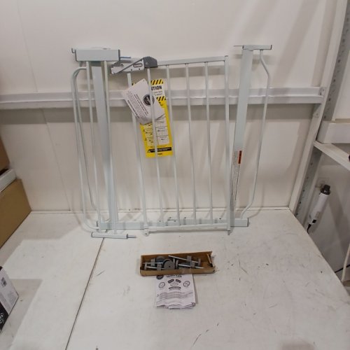 REGALO EASY STEP SAFETY GATE - 29"- 38.5"X30" - WHITE (MODEL: 1160-DS) image 2