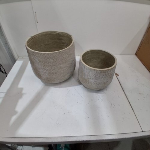 2PK ABBOTT COLLECTION EXTRA LARGE ROUGH TEXTURE PLANTERS - 9" X 13" - GREY image 3