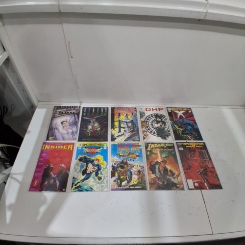 10 ASSTD DARKHORSE COMIC BOOKS - INSIDER #14, REBEL#1, TERMINATOR BURNING EARTH #5, INDIANA JONES FATE OF ATLANTIS #4, YOUNG INDIANA JONES #5, X#1,DHP#55,TERMINATOR SECONDARY OBJECTIVES #4, ALIENS HIVE#3,ALIENS COLONIAL MARINES #2 - VARIOUS AUTHORS image 2