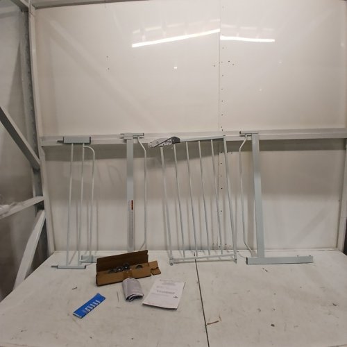 REGALO EASY STEP SAFETY GATE - 29"- 38.5" - WHITE (MODEL : 1160-DS) image 2