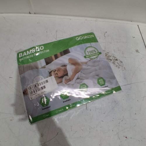GOGREEN BAMBOO WATERPROOF MATTRESS PROTECTOR - FULL - WHITE/GREEN image 3