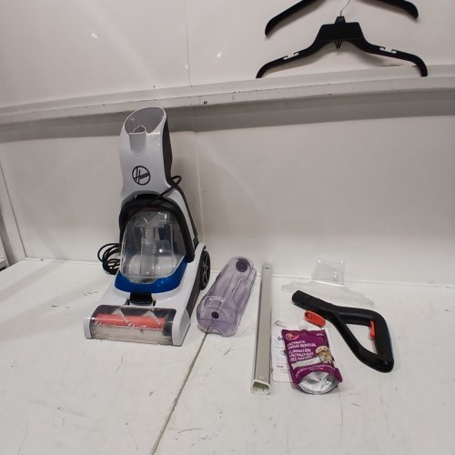 HOOVER POWERDASH PET CARPET CLEANER, FH50700 image 3