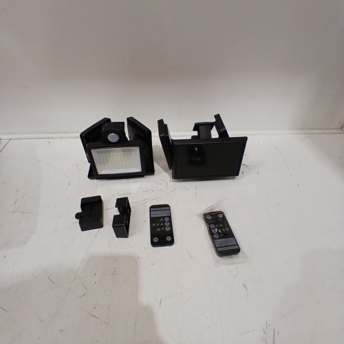 2PK AMILUO OUTDOOR LED SOLAR FLOOD LIGHTS WITH REMOTE CONTROL, MOTION SENSOR, AND 320° WIDE ILLUMINATION - 3000LM - IP65 WATERPROOF - BLACK image 2