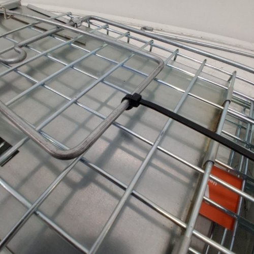 VEVOR HUMANE GALVANIZED IRON ANIMAL TRAP- 24"X8"X8"- SILVER (MODEL: LB-18) image 3