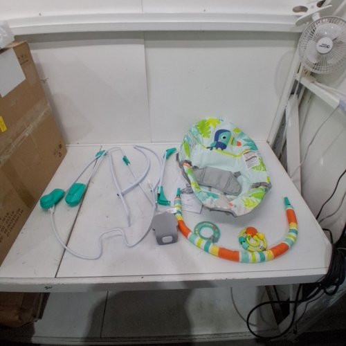 BRIGHT STARTS RAINFOREST VIBES PORTABLE 3-POINT HARNESS BOUNCER WITH TOY-BAR - RAINFOREST VIBES (MODEL: 12227) image 2