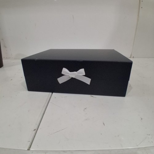 SPRITZ GIFT BOX WITH BOW - 13" X 10" X 4.5" - NAVY BLUE image 2