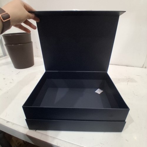 SPRITZ GIFT BOX WITH BOW - 13" X 10" X 4.5" - NAVY BLUE image 3