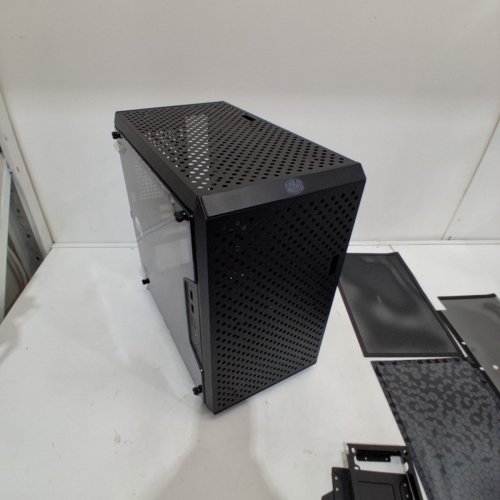 COOLER MASTER MASTERBOX Q300L MATX TOWER W/MAGNETIC DESIGN DUST FILTER, TRANSPARENT ACRYLIC SIDE PANEL, ADJUSTABLE I/O (MODEL: ‎MCB-Q300L-KANN-S00) image 2