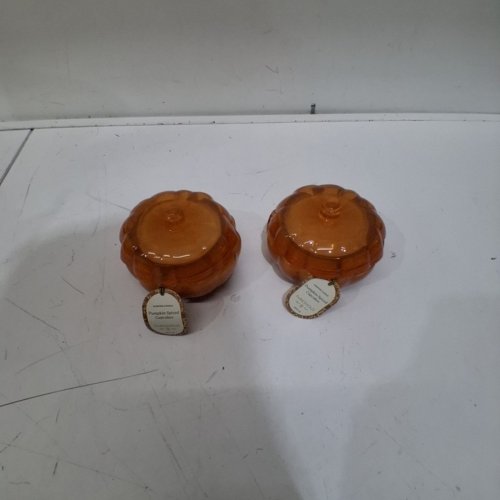2PK THRESHOLD PUMPKIN THEMED GLASS 2 WICK CANDLES - 5 OZ EACH - PUMPKIN SPICED CUPCAKES image 3
