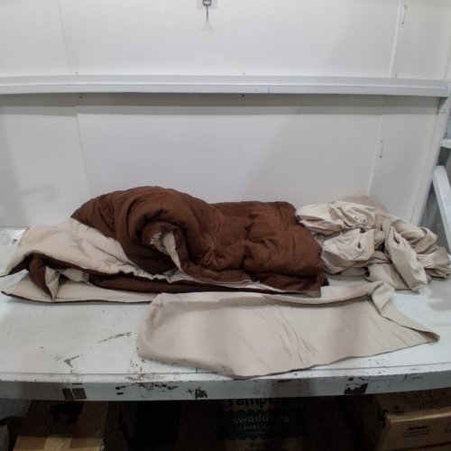 3PC JOLLYVOGUE COMFORTER SET- FULL - BROWN AND BEIGE image 2