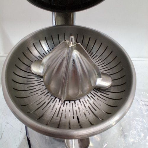 BREVILLE THE CITRUS PRESS PRO JUICER MACHINE - STAINLESS STEEL - (MODEL: 800CP-XL) image 5
