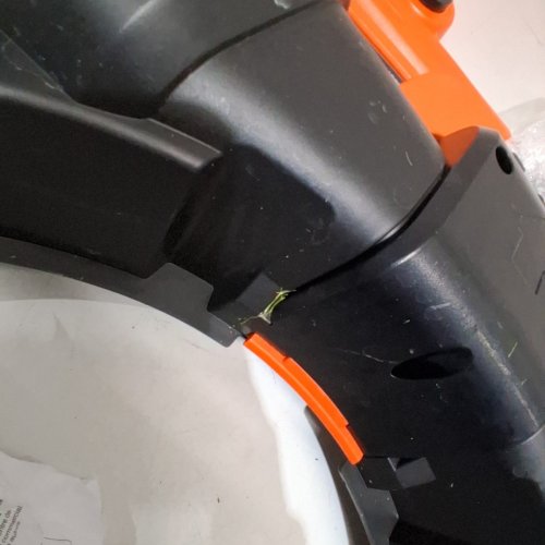 BLACK + DECKER 12" ELECTRIC 3-IN-1 TRIMMER/EDGER AND MOWER, 6.5-AMP (MODEL: MTE912) image 3