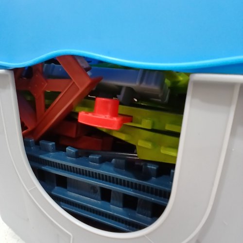 48PC THOMAS & FRIENDS CONNECT AND BUILD TOY TRAIN TRACKS SET FOR DIECAST MOTORIZED TRAINS - AGES 3+ (MODEL: HNP81) image 4
