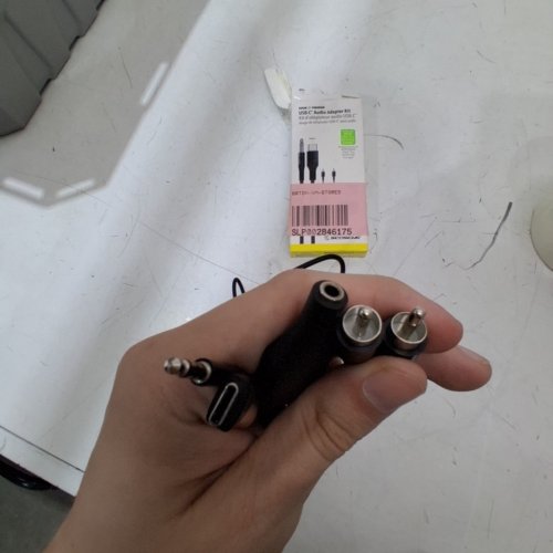 SCOSCHE LIGHTNING AUDIO ADAPTER KIT FOR IHPONE - 4FT - BLACK image 3