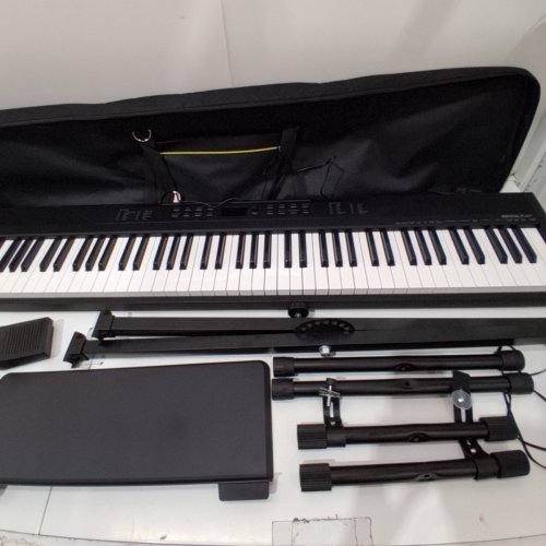 ALESIS RECITAL - 88 KEY DIGITAL ELECTRIC PIANO / KEYBOARD WITH SEMI WEIGHTED KEYS image 3