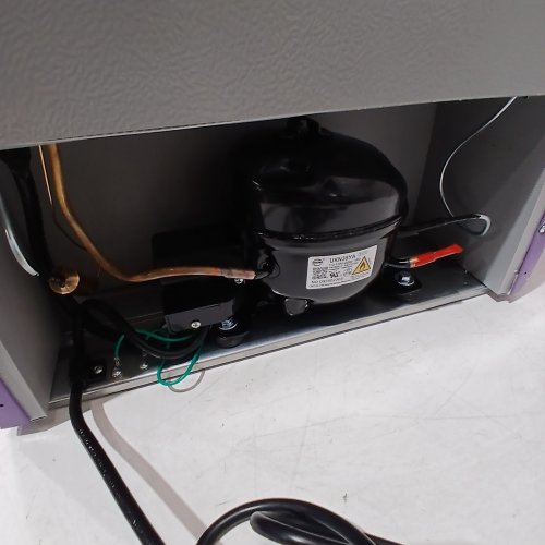 FRIGIDAIRE COMPACT MINI FRIDGE - 1.6 CU. FT - PURPLE (MODEL: EFR115-C-PURPLE) image 2