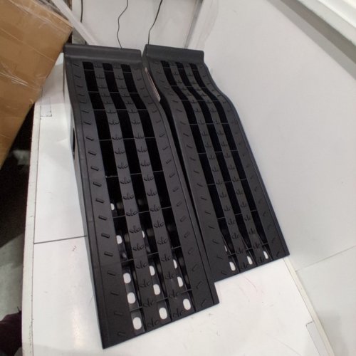 2PK MAXXHAUL 6.25" LIFT CAR RAMP, 6500 LBS COMBINED CAPACITY - BLACK (MODEL: 50515) image 3