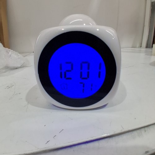 LCD DIGITAL PROJECTION ALARM CLOCK - VOICE TALKING - LED PROJECTOR - WHITE image 2