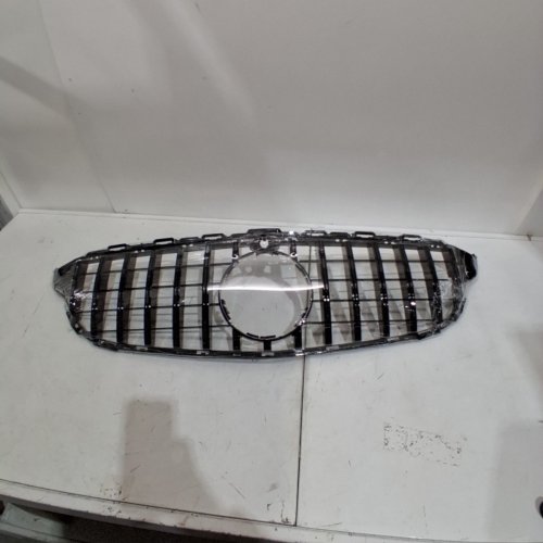 FRONT GRILL FOR MERCEDES BENZ 2015-2018 C-CLASS - BLACK (MODEL: W205) image 3