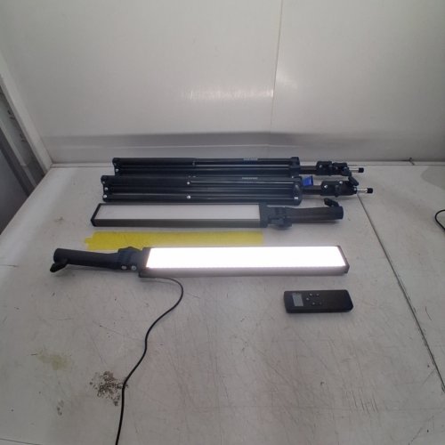 2PK NEEWER LED VIDEO LIGHT STICK KIT - BLACK (MODEL: BH20B) image 2