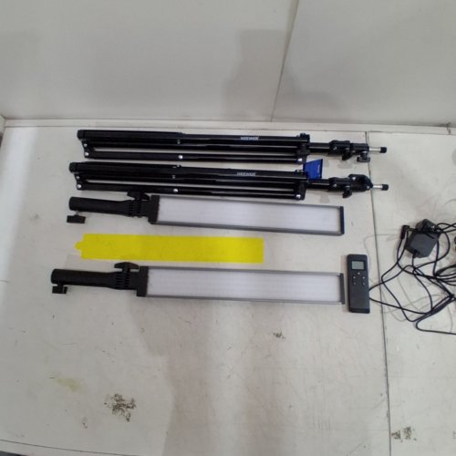 2PK NEEWER LED VIDEO LIGHT STICK KIT - BLACK (MODEL: BH20B) image 4