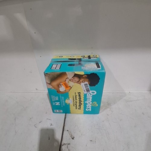 136PK PAMPERS SWADDLERS DIAPERS - NEWBORN SIZE image 4