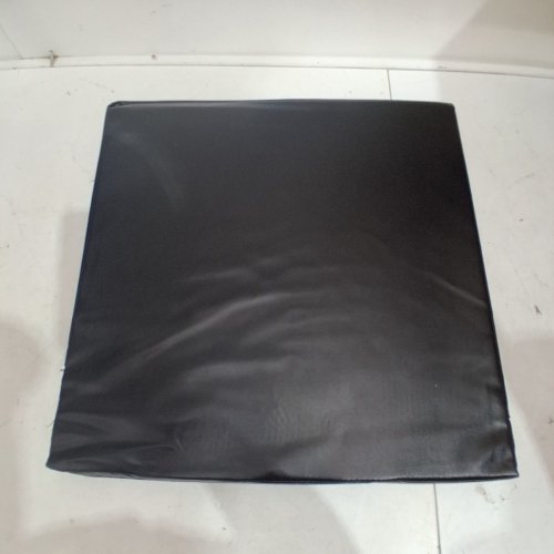 12PK GOLF SIMULATOR WALL PADDING - 32.3 SQ. FT - 20" X 20" X 2" - BLACK image 2