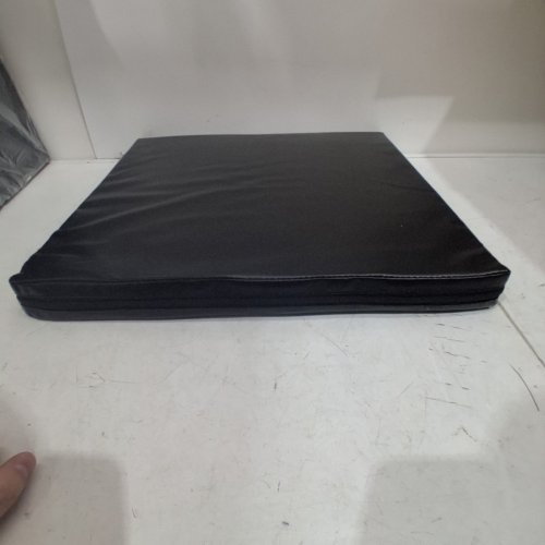 12PK GOLF SIMULATOR WALL PADDING - 32.3 SQ. FT - 20" X 20" X 2" - BLACK image 3