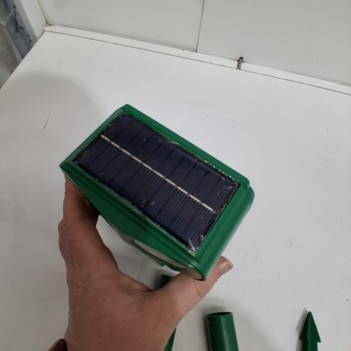 3FREE ANIMAL REPELLER ULTRASONIC SOLAR POWER BIRD DOG CAT SKUNK DEER RACCOON REPELLENT - 19" - GREEN image 4