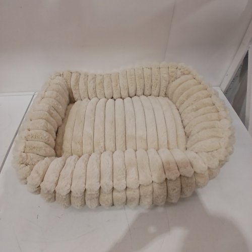 RIBBED PLUSH CUDDLER PET BED WITH NON-SLIP BOTTOM - MEDIUM / 24" X 20" - IVORY image 3