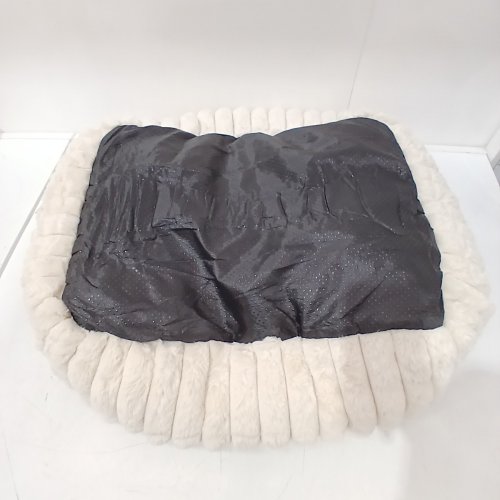 RIBBED PLUSH CUDDLER PET BED WITH NON-SLIP BOTTOM - MEDIUM / 24" X 20" - IVORY image 4