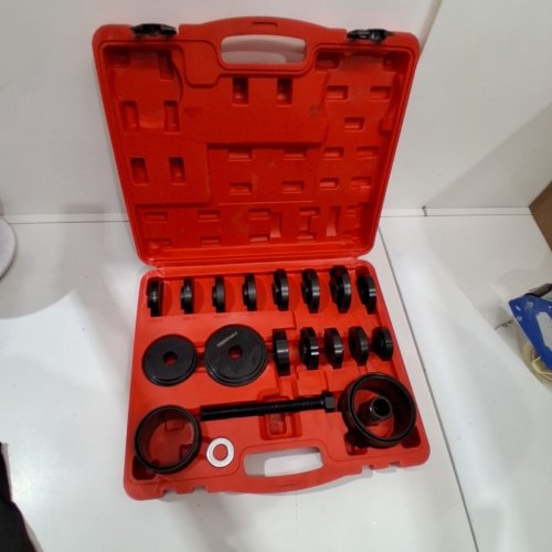 23PC DAYUAN FWD FRONT WHEEL DRIVE BEARING REMOVAL TOOL - RED/BLACK - (MODEL: YT1085) image 2