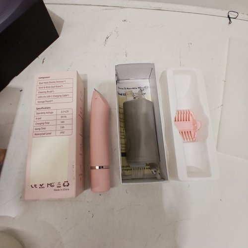 ELECTRIC BODY HAIR TRIMMER - PINK image 3